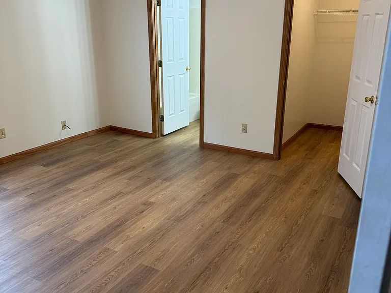 152 Westhaven Dr — Photo 12