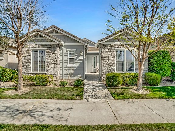 2nd image of 1678 Calhoun Ave