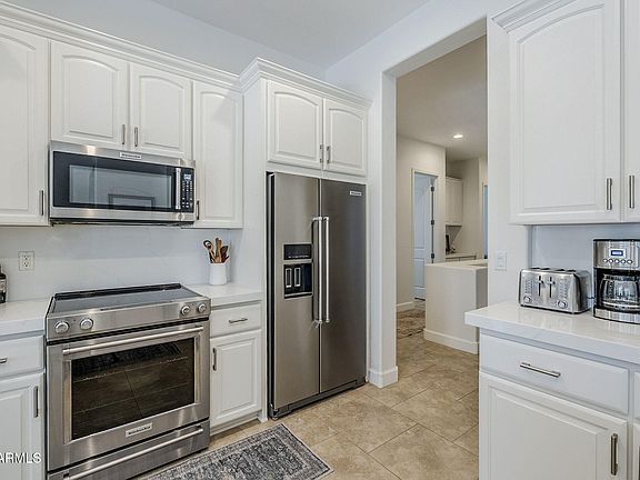 5th image of 4843 E FIRESTONE Drive