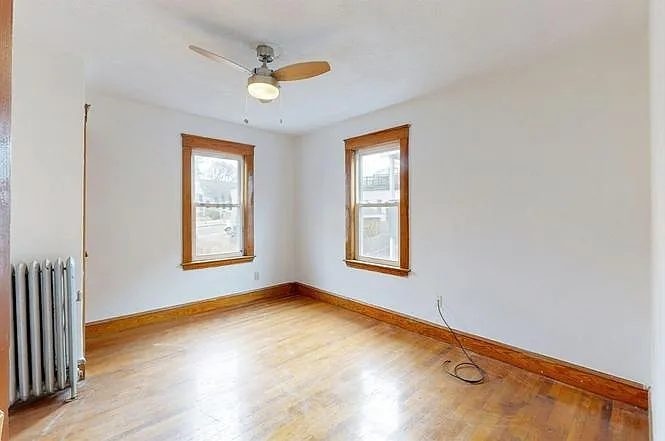 11 Sterling St #11 — Photo 2
