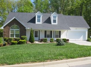 817 Hemlock Cir, Morristown, TN 37814