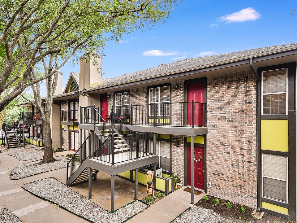 1st image of 7685 Northcross Dr Unit 729