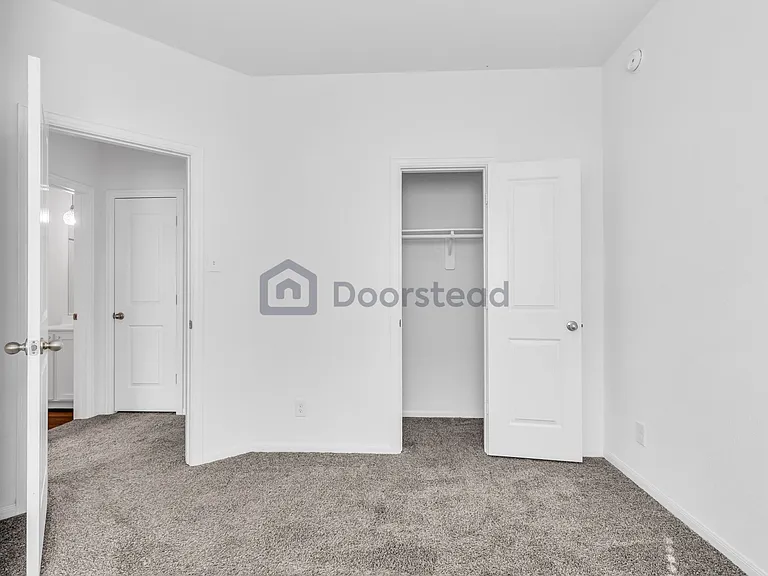 24014 Farmstead Dr — Photo 34