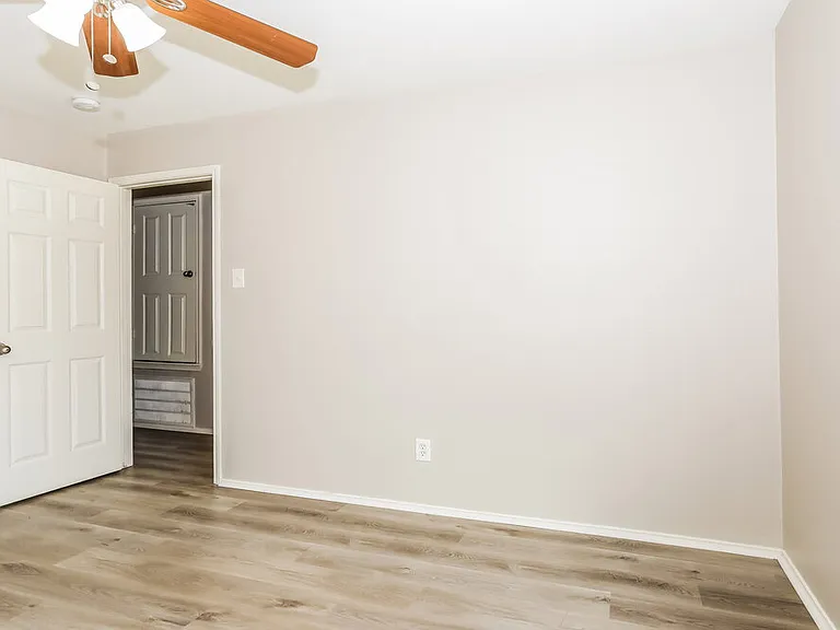 16770 N Thrasher Dr — Photo 14