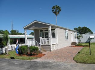 34 Freedom Dr, Vero Beach, FL 32966