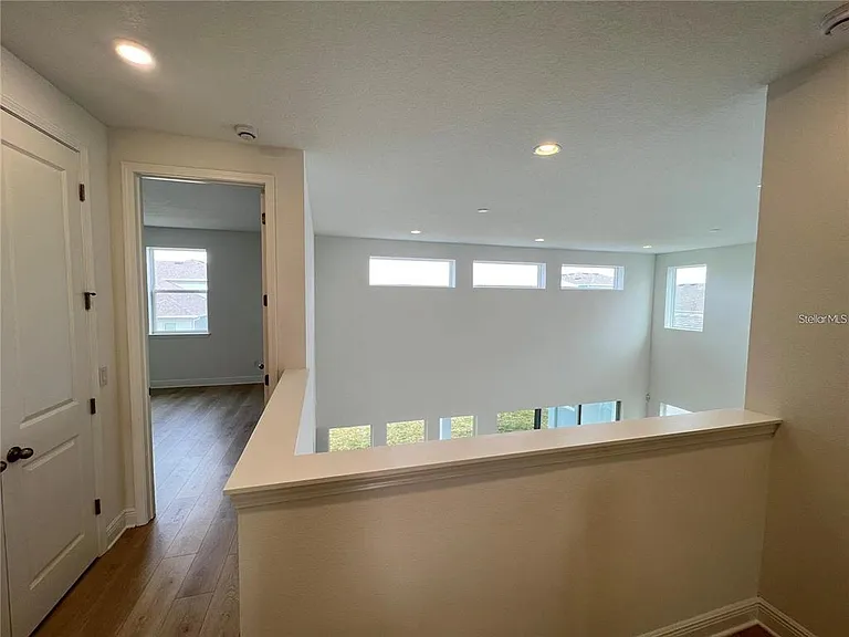 19141 Planetree St — Photo 17