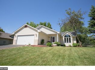 9570 Bluegill Rd, Woodbury, MN 55125