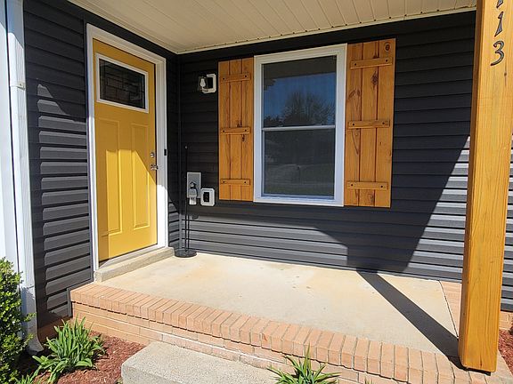 2nd image of 713 Anita Ct