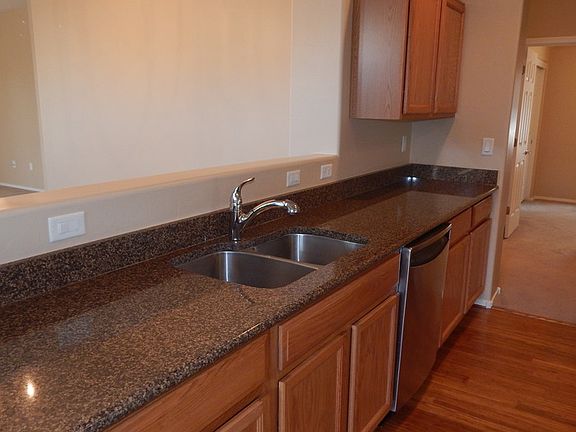 3rd image of 14427 S Avenida Castano