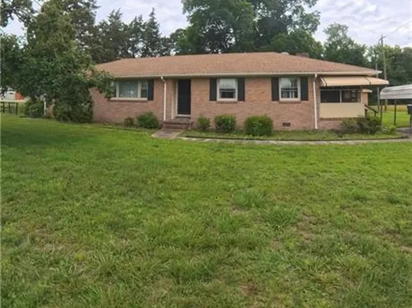 3244 Pruden Blvd, Suffolk, VA 23434