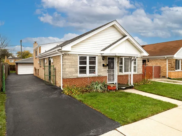 433 154th Pl, Calumet City, IL 60409