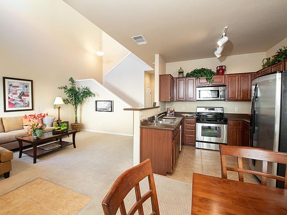 2nd image of 10458 Gold Shadow Ave