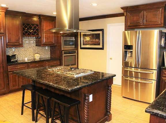 4th image of 11529 Coralberry Ct