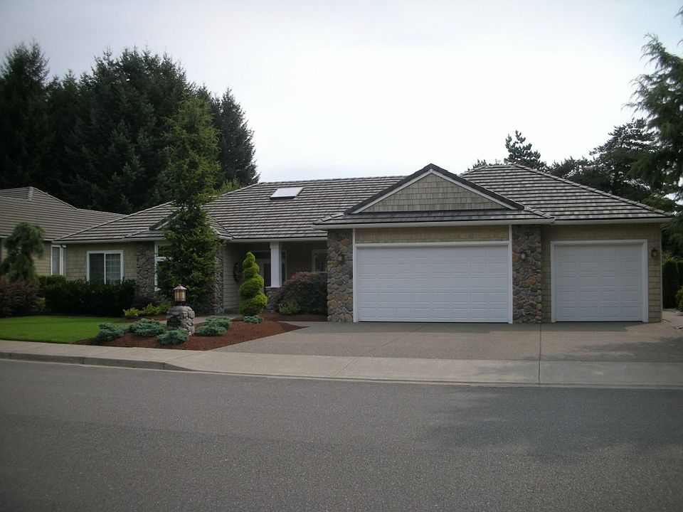 1st image of 6542 Turnberry Ln SE
