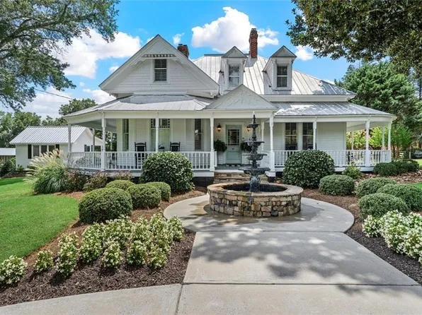 24 Main St, Taylorsville, GA 30178