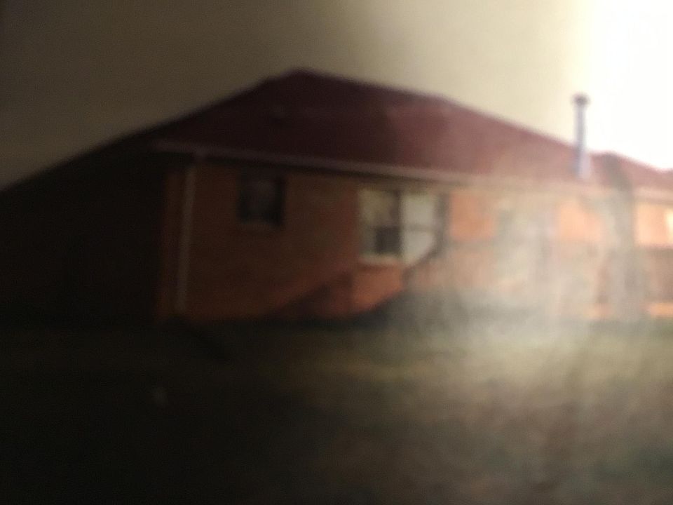 2nd image of 5922 Grandel Blvd
