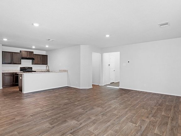 4th image of 7602 Powder Gorge