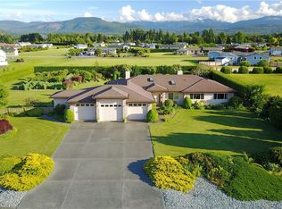 90 Westgate Ln, Sequim, WA 98382