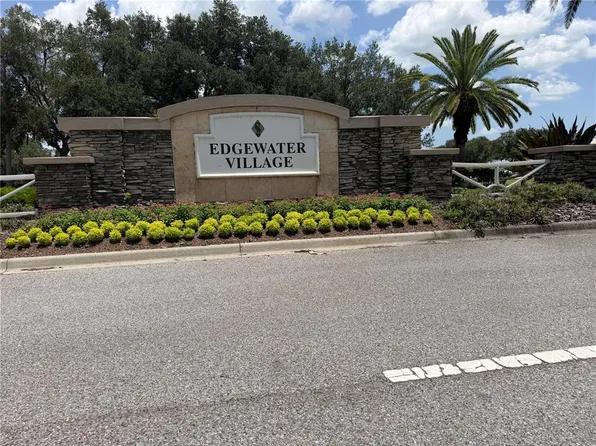 6506 Waters Edge Way, Lakewood Ranch, FL 34202