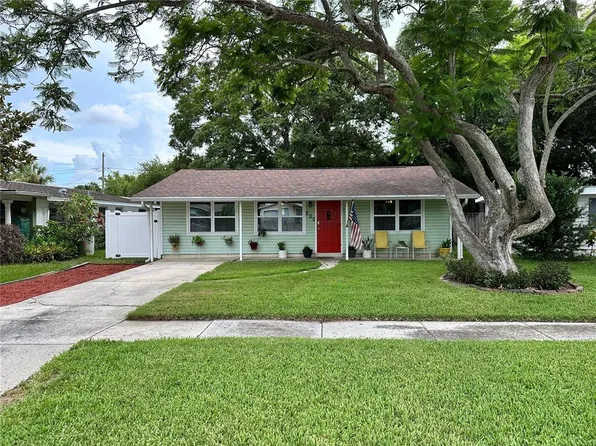 666 Northwest Blvd N, Saint Petersburg, FL 33702