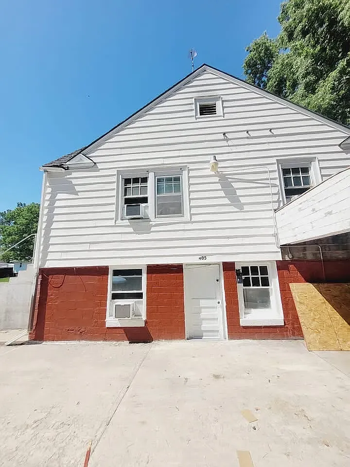1 bed, $800 — Photo 1