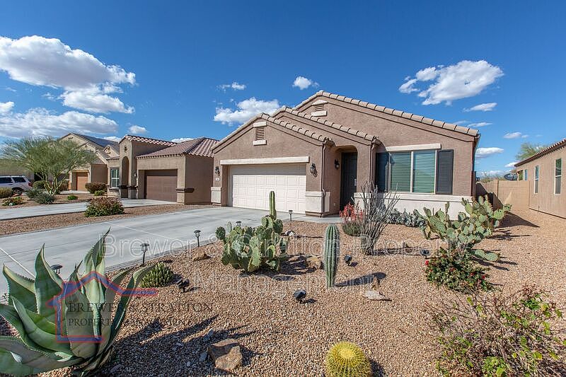 1st image of 4868 E Sunstone Dr