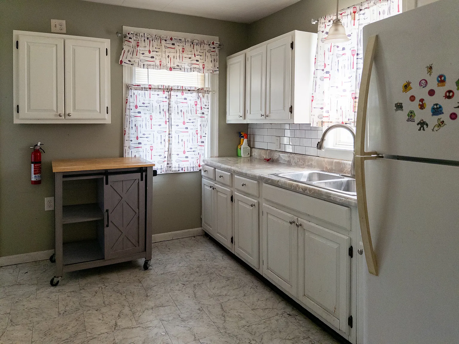 2 bed, 1200 sqft, $2,200 — Photo 3