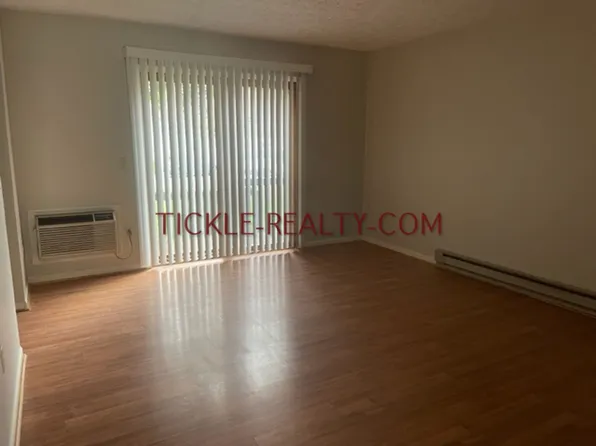 1868 Livingston Rd, 1868 Livingston St APT C2, Lima, NY 14485