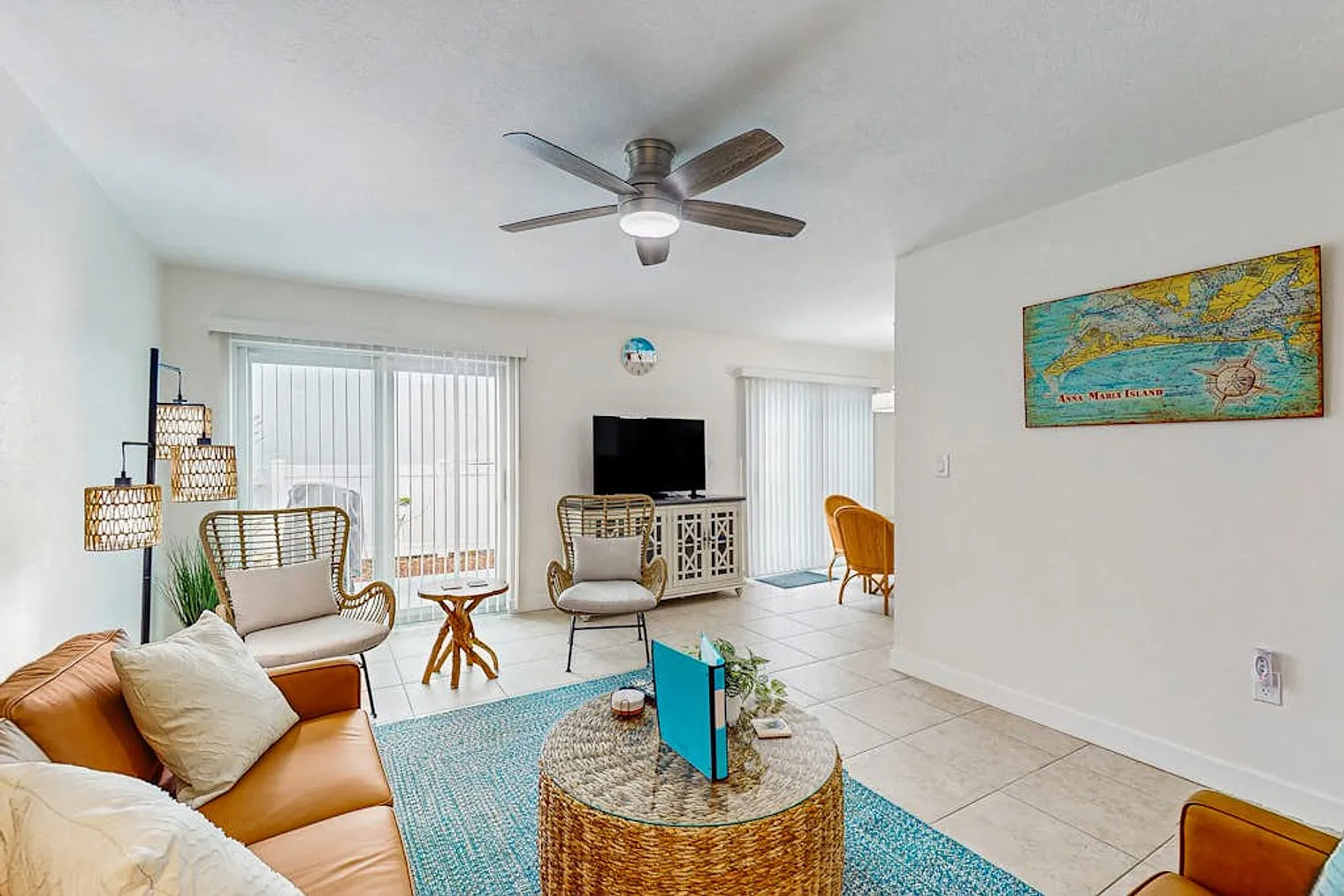 2 bed, 2.0 bath, 1334 sqft, $2,646 — Photo 4