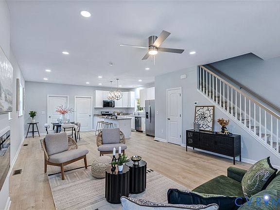 5th image of 2609 Suffolk St