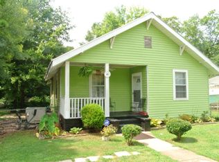 202 22nd Pl, Opelika, AL 36801