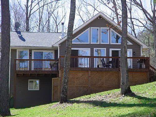 1st image of 26 Dogwood Dr