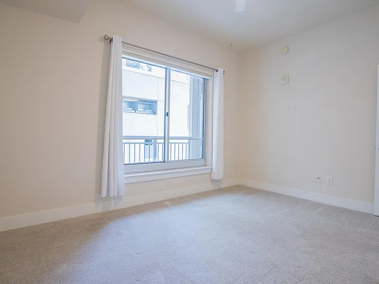 603 Davis St #1108 — Photo 11