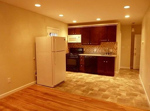5th image of 36 Shaw St #1