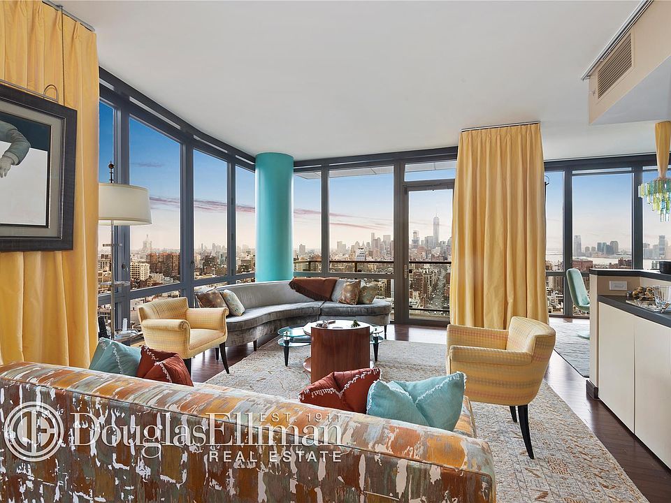 1st image of 101 W 24th St APT 35C