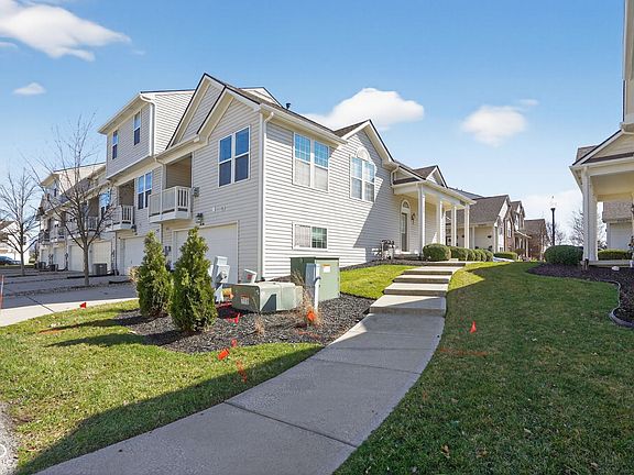 3rd image of 13857 Willesden Cir