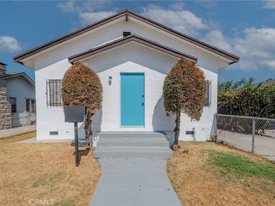 213 W 74th St, Los Angeles, CA, 90003