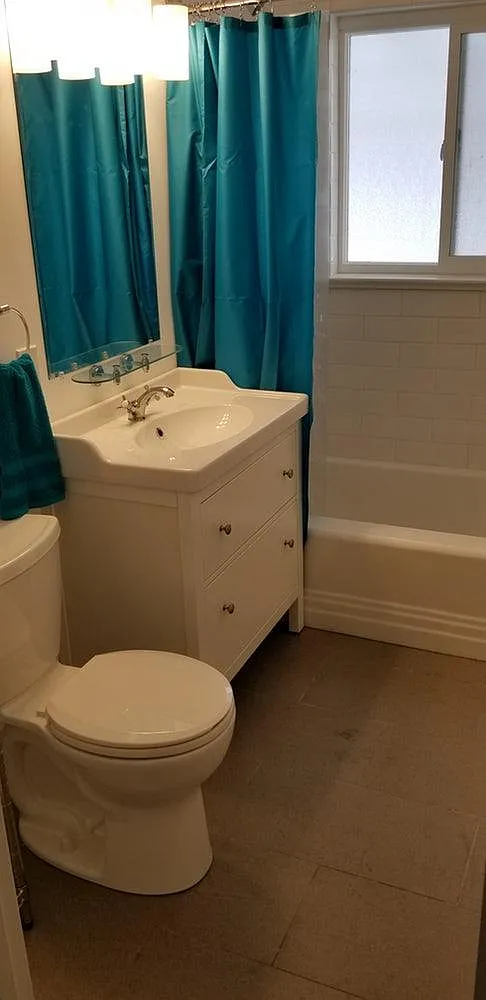 2255 Syracuse St — Photo 4