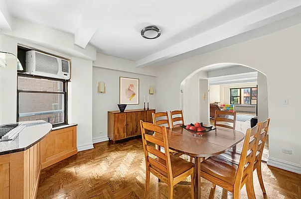 Sold by Compass | media 5