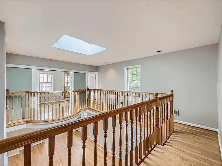 1200 Riverside Ave — Photo 7