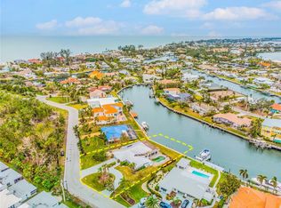 721 Binnacle Point Dr, Longboat Key, FL 34228