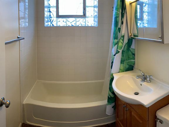 3rd image of 344 Grove St APT 204