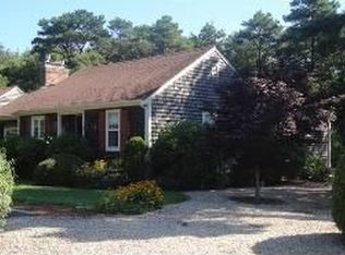 26 Debs Hill Rd, Yarmouth Port, MA 02675