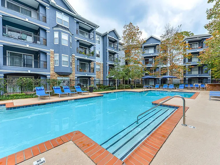LYV Buckhead — Photo 43