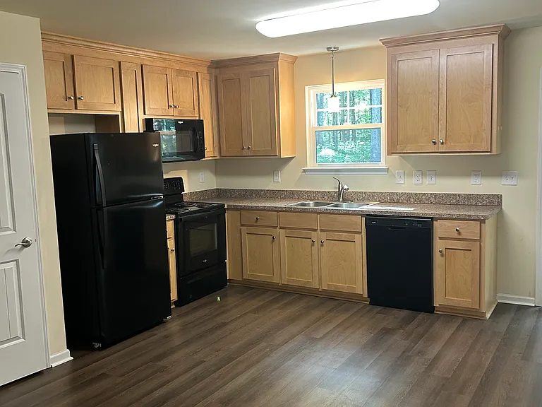 3022 Corinth Church Rd #B — Photo 7