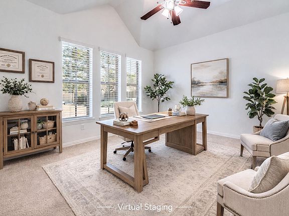 5th image of 516 Hot Spring Valley