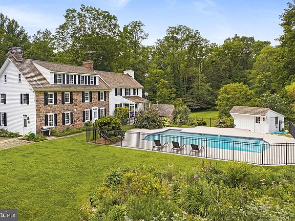 3rd image of 4783 Landisville Rd