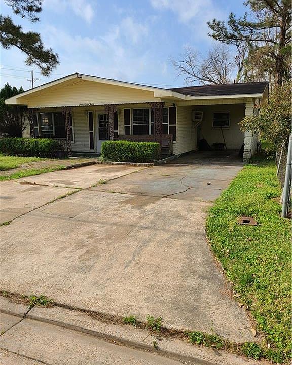 1st image of 3730 5th St