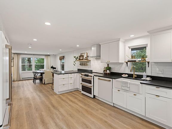 3rd image of 168 Cottage Road