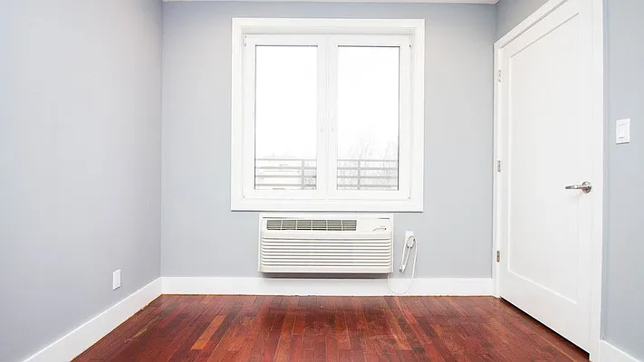 Rented by Nooklyn NYC LLC | media 24